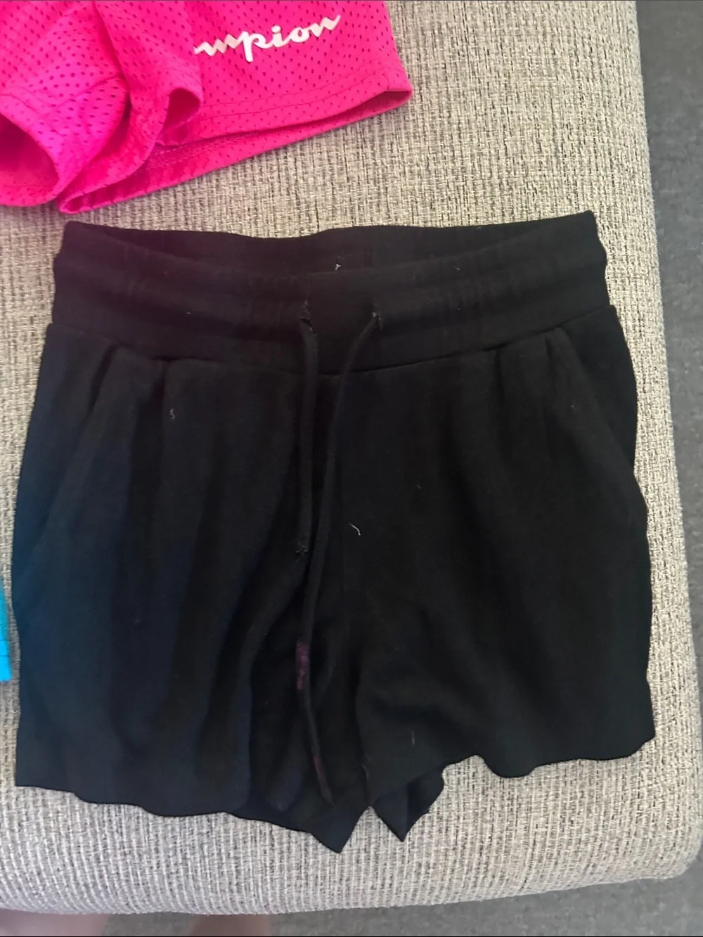 Lot of 7 girls' Knit and Terry Shorts - size 4/5
